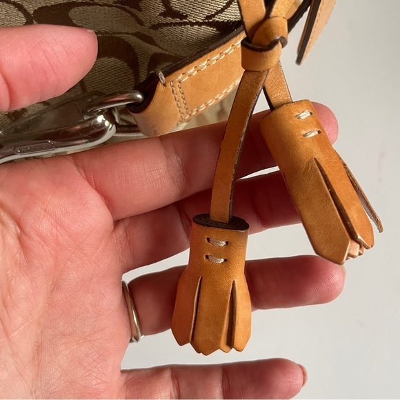 Coach Brown Signature Logo Tassle Purse Large - Picture 3 of 14